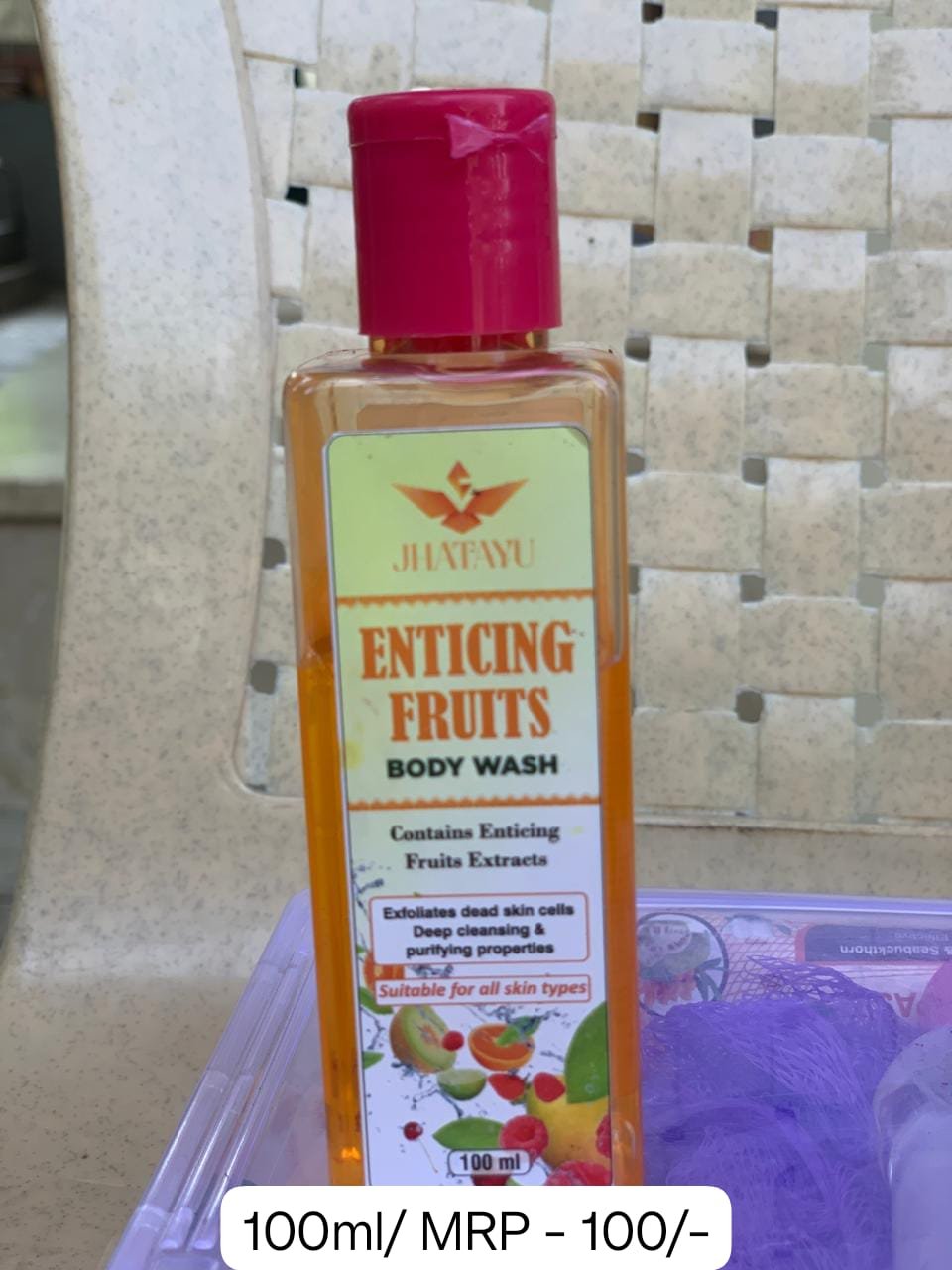 Enticing Fruits Body wash